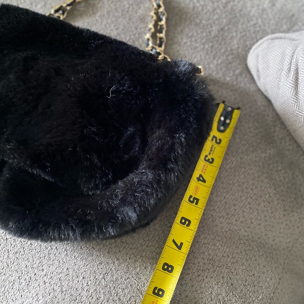 Purse - Picture 4 of 9